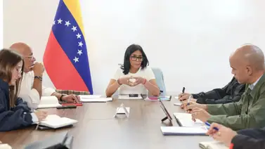 ÚLTIMAHORA: Delcy Rodríguez anuncia nuevos presidentes para el Banco de Venezuela y la CIIP ÚLTIMAHORA: Delcy Rodríguez anuncia nuevos presidentes para el Banco de Venezuela y la CIIP