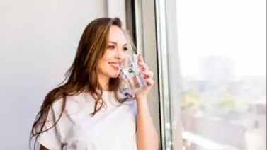 ¿Cuántos litros de agua necesita el cuerpo humano para funcionar bien? Expertos aclaran las clave de la hidratación ¿Cuántos litros de agua necesita el cuerpo humano para funcionar bien? Expertos aclaran las clave de la hidratación