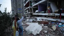 15 días después de los terremotos: Dayana Millán busca a su hijo y hermana desaparecidos en La Guaira
