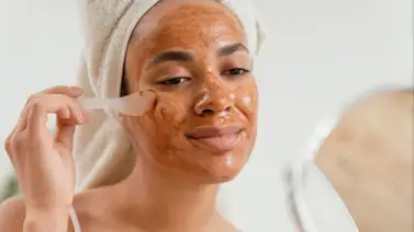 Exfoliante casero con ingredientes naturales que siempre tienes en casa: así debes aplicarlos para aprovechar su efecto Exfoliante casero con ingredientes naturales que siempre tienes en casa: así debes aplicarlos para aprovechar su efecto