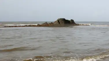Volcán marino en la isla de Trinidad: sismos del 24J provocaron su formación Volcán marino en la isla de Trinidad: sismos del 24J provocaron su formación