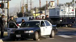 Puedes perder hasta $40.000 por hacer esto: Policía de Los Ángeles alerta sobre nueva estafa vial 
