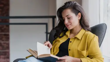 Neurocientífica revela el poder transformador de la lectura en el cerebro: el gimnasio de la mente Neurocientífica revela el poder transformador de la lectura en el cerebro: el gimnasio de la mente
