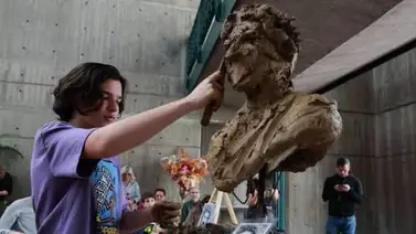 En video: escultura de Messi creada por Josué Benjamín se transforma en ayuda médica para La Guaira En video: escultura de Messi creada por Josué Benjamín se transforma en ayuda médica para La Guaira