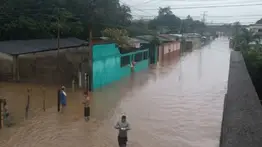 Lluvias causan inundaciones, colapsos viales y evacuaciones en varios estados del país