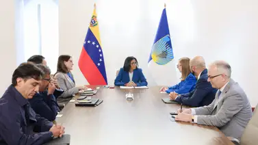Delcy Rodríguez acuerda hoja de ruta con el BID para reconstrucción de viviendas: los fondos contarán con todos los mecanismos de auditoría Delcy Rodríguez acuerda hoja de ruta con el BID para reconstrucción de viviendas: los fondos contarán con todos los mecanismos de auditoría