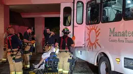 Colapso del techo en residencia para ancianos en Florida moviliza a los cuerpos de rescate