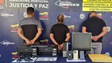PNB detiene a tres estafadores con dólares falsos: usaban la fachada de un emprendimiento PNB detiene a tres estafadores con dólares falsos: usaban la fachada de un emprendimiento