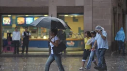 Inameh| Abundante nubosidad con lluvias por paso de onda tropical