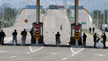 Colombia evalúa abrir frontera con Venezuela el 1 de junio
