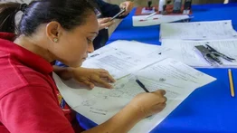 Cómo sacar permisos de viaje para menores de edad (+Pasos)
