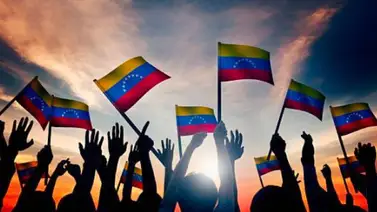 Sepa quién es el diseñador criollo que elaboró el uniforme de la delegación venezolana para los JJ OO (+FOTOS) Sepa quién es el diseñador criollo que elaboró el uniforme de la delegación venezolana para los JJ OO (+FOTOS)