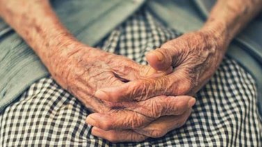 Anciano herido tras desplomarse el techo de su vivienda (+Detalles)