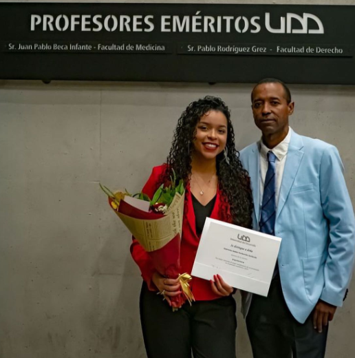 Universidad de Chile entrega reconocimiento a venezolana: Sepa por qué