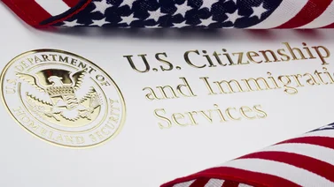Uscis | ¿Cómo puedo obtener apoyo económico al solicitar ciudadanía?