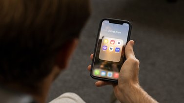 Rusia crea app de citas que muestra el historial financiero (+Detalles)