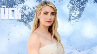 Emma Roberts presumió el anillo de compromiso que le dio Cody John
