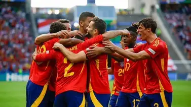 Así recibió la familia real española a La Roja tras ganar la Eurocopa (+Fotos) Así recibió la familia real española a La Roja tras ganar la Eurocopa (+Fotos)