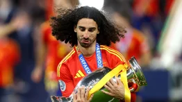 El show que armó Cucurella tras finalizar la Eurocopa (+VIDEO)