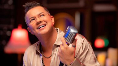 Charlie Zaa estrena el tema navideño "No me puedes faltar" (+VIDEO)
