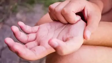 Una mujer gana 50 mil dólares por la superstición ‘mano picante’ (+Detalles) Una mujer gana 50 mil dólares por la superstición ‘mano picante’ (+Detalles)