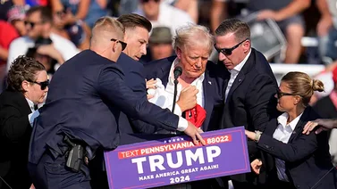 ÚLTIMA HORA: Disparan a Donald Trump en acto de campaña (+Imágenes sensibles)