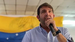 Carlos Prosperi tras votar en referéndum consultivo: Venezuela es de todos y todos debemos defenderla