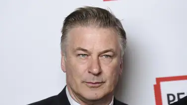 Así fue la emotiva reacción de Alec Baldwin tras conocer la decisión del juez (+Video) Así fue la emotiva reacción de Alec Baldwin tras conocer la decisión del juez (+Video)