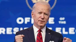 Biden se queda congelado durante debate con Trump (+Video)