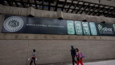 La inflación venezolana fue del 28,5 % en mayo, según el Banco Central