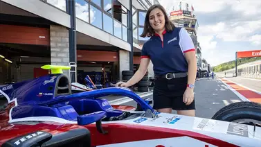 Piloto colombiana reveló cómo Karol G la ayudó para impulsar su carrera (+TESTIMONIO) Piloto colombiana reveló cómo Karol G la ayudó para impulsar su carrera (+TESTIMONIO)