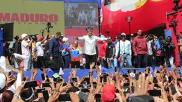 Maduro afirma que la cantante Karol G le envió una canción para su campaña (+Video)