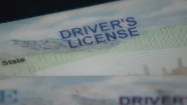 Illinois anuncia el examen escrito en español para la licencia de conducir comercial: Sepa dónde Illinois anuncia el examen escrito en español para la licencia de conducir comercial: Sepa dónde