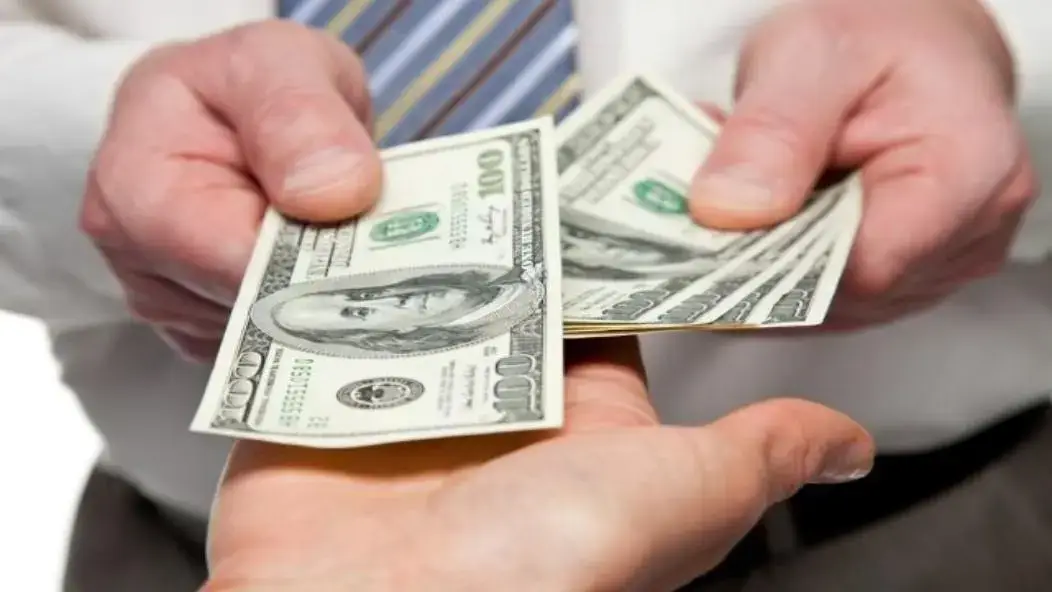 Así aumentará el salario mínimo en Florida hasta el 2026 (+Montos)