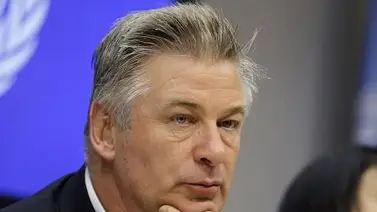 Alec Baldwin se enfrenta a homicidio involuntario por tiroteo de Rust Alec Baldwin se enfrenta a homicidio involuntario por tiroteo de Rust