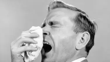 Hombre expulsa los intestinos tras estornudar muy fuerte (+Detalles) Hombre expulsa los intestinos tras estornudar muy fuerte (+Detalles)