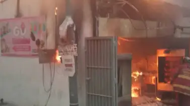 Reportan incendio en las inmediaciones del hotel Dakota Suite en Caracas (+Fotos) Reportan incendio en las inmediaciones del hotel Dakota Suite en Caracas (+Fotos)