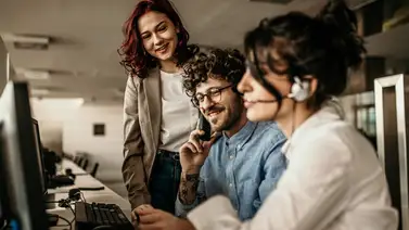 En Miami buscan personas que hablen español por salario de $4.000 mensuales (+Detalles) En Miami buscan personas que hablen español por salario de $4.000 mensuales (+Detalles)