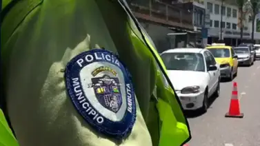 Viral| PoliBaruta abre investigación a funcionario por exigir licencia especial (+Comunicado) Viral| PoliBaruta abre investigación a funcionario por exigir licencia especial (+Comunicado)