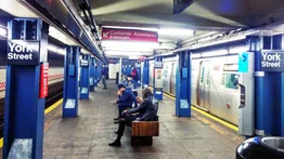 EEUU | Crece el trabajo irregular entre migrantes latinos en Nueva York: ¿Por qué?