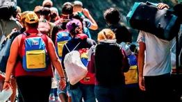 ¿Refugiados o migrantes?: Así piden llamar a los venezolanos movilizados en el exterior