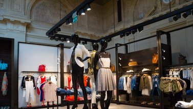 Aquí puedes conseguir ropa al 70% de descuento y usar Cashea