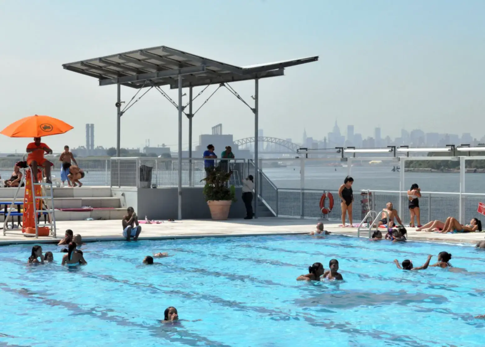 Nueva York: Aquí puede encontrar piscinas públicas gratuitas abiertas (+Detalles)