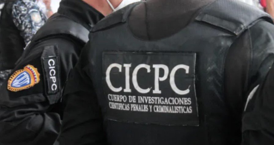 Niña de 12 años halla cadáver de su madre con signos de violencia en Carabobo (+Detalles) Niña de 12 años halla cadáver de su madre con signos de violencia en Carabobo (+Detalles)
