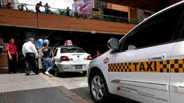 Caracas | Conoce las líneas de taxis puerta a puerta que aún están en servicio