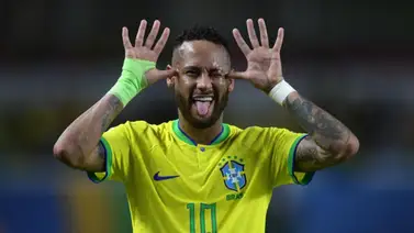 ¡Surrealista! Neymar sorprende a estos hombres tras comprar la camiseta de Brasil (+Video) ¡Surrealista! Neymar sorprende a estos hombres tras comprar la camiseta de Brasil (+Video)