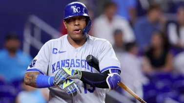 MLB: Salvador Pérez comanda victoria de Kansas City