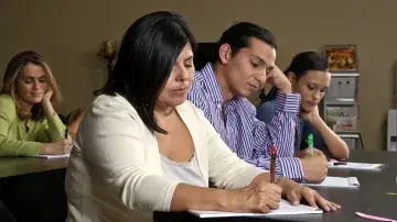 Nueva York imparte cursos gratuitos y con salario para aprender un oficio (+Detalles)