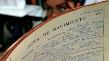 Así puede corregir un error en la partida de nacimiento en Venezuela