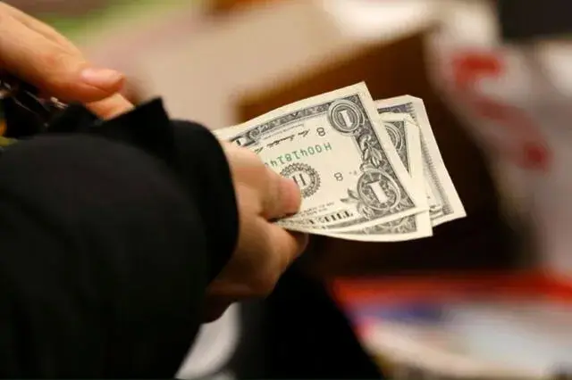 Delaware, Georgia y Pensilvania ofrecen estos beneficios económicos a falta de cheques de estímulo